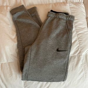 Nike Therma Men’s Tapered Training Trousers